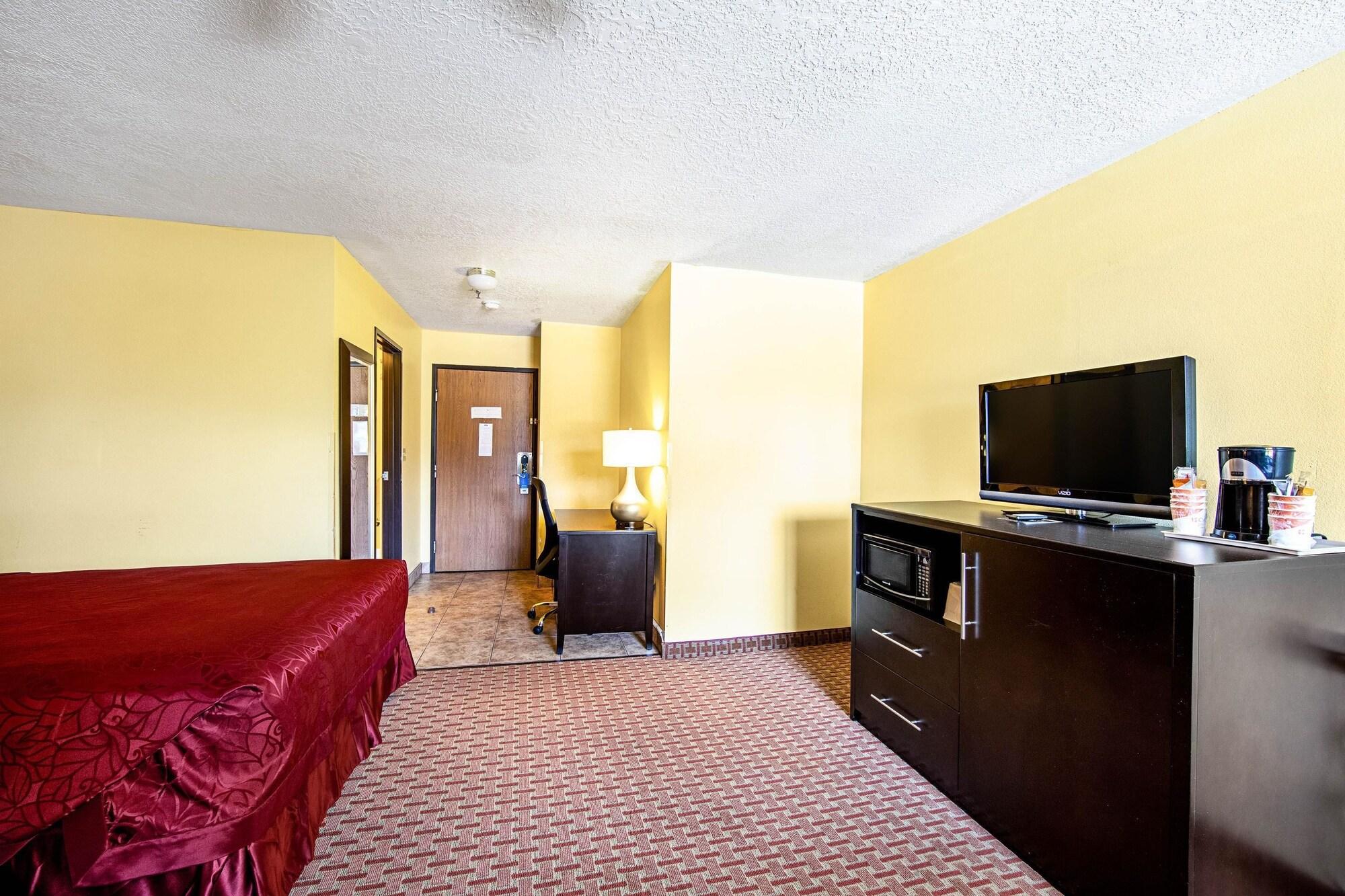Rodeway Inn & Suites Монтічелло Екстер'єр фото