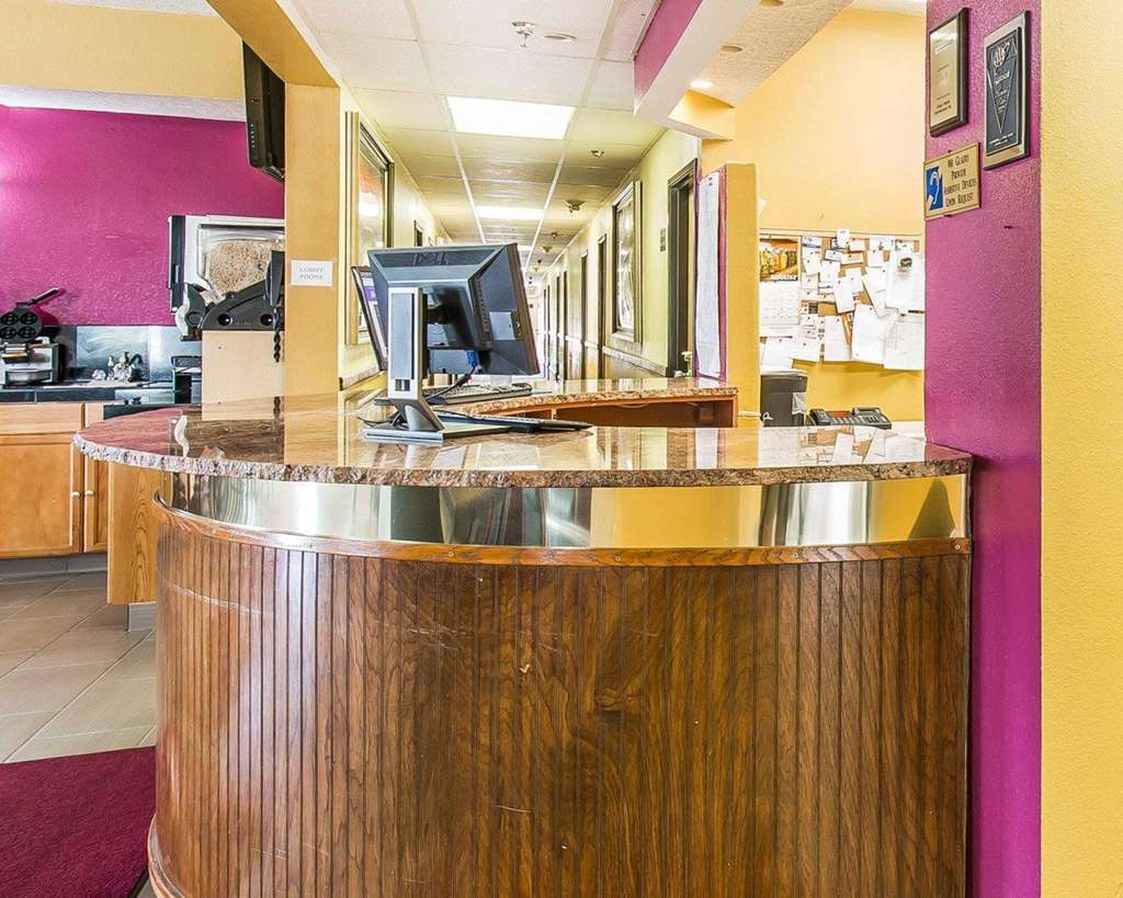 Rodeway Inn & Suites Монтічелло Інтер'єр фото
